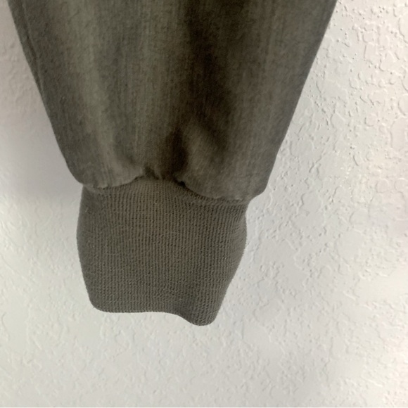 Figs Men’s Gray Drawstring Four Pocket Jogger Scrub Pants - Picture 3 of 5